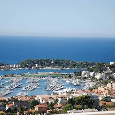 Apartment T1 Renecros 3 Etoiles A 2 Pas De Belle